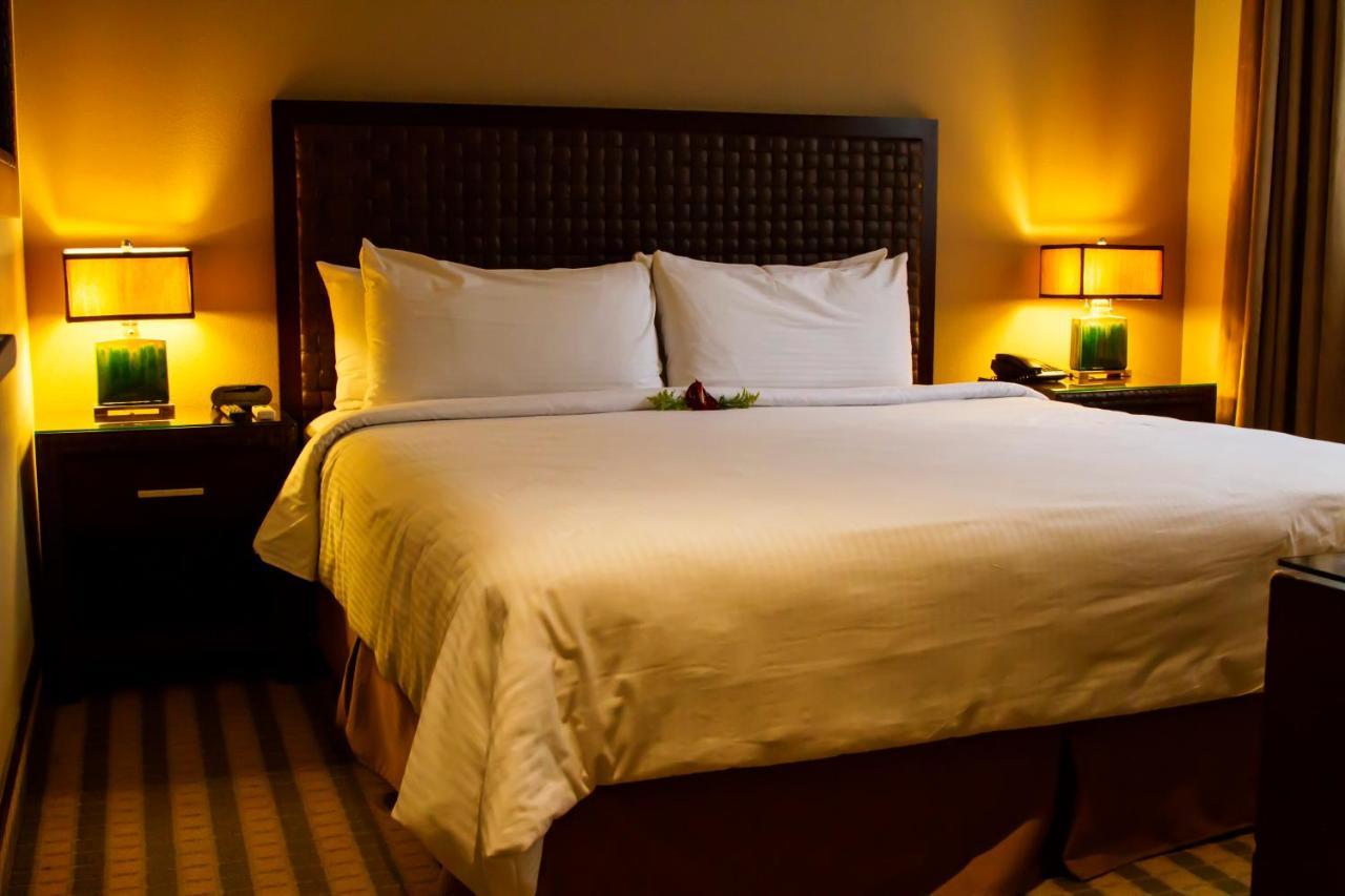 Rincon Del Valle Hotel & Suites Сан Хосе Екстериор снимка
