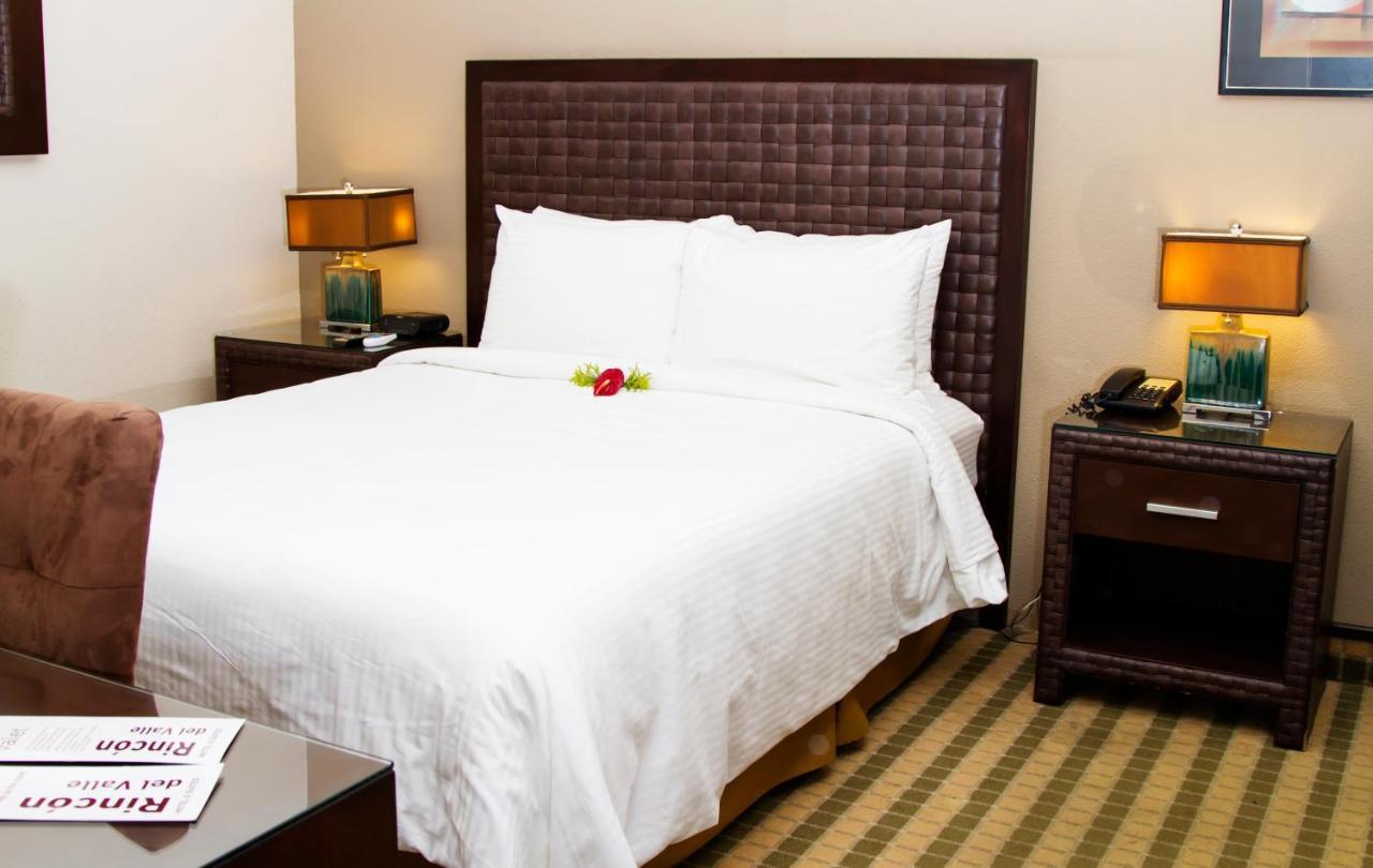 Rincon Del Valle Hotel & Suites Сан Хосе Екстериор снимка