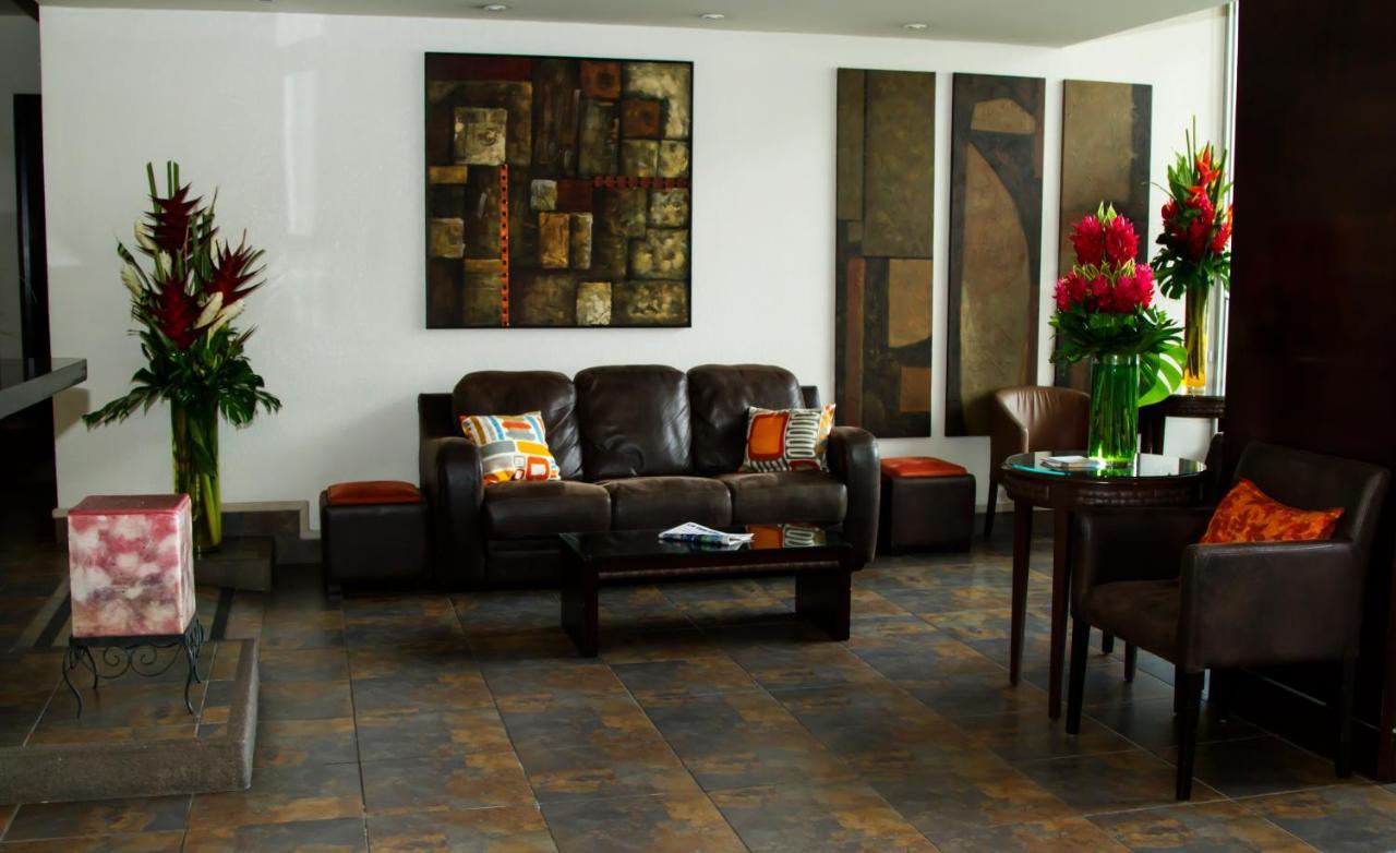 Rincon Del Valle Hotel & Suites Сан Хосе Екстериор снимка