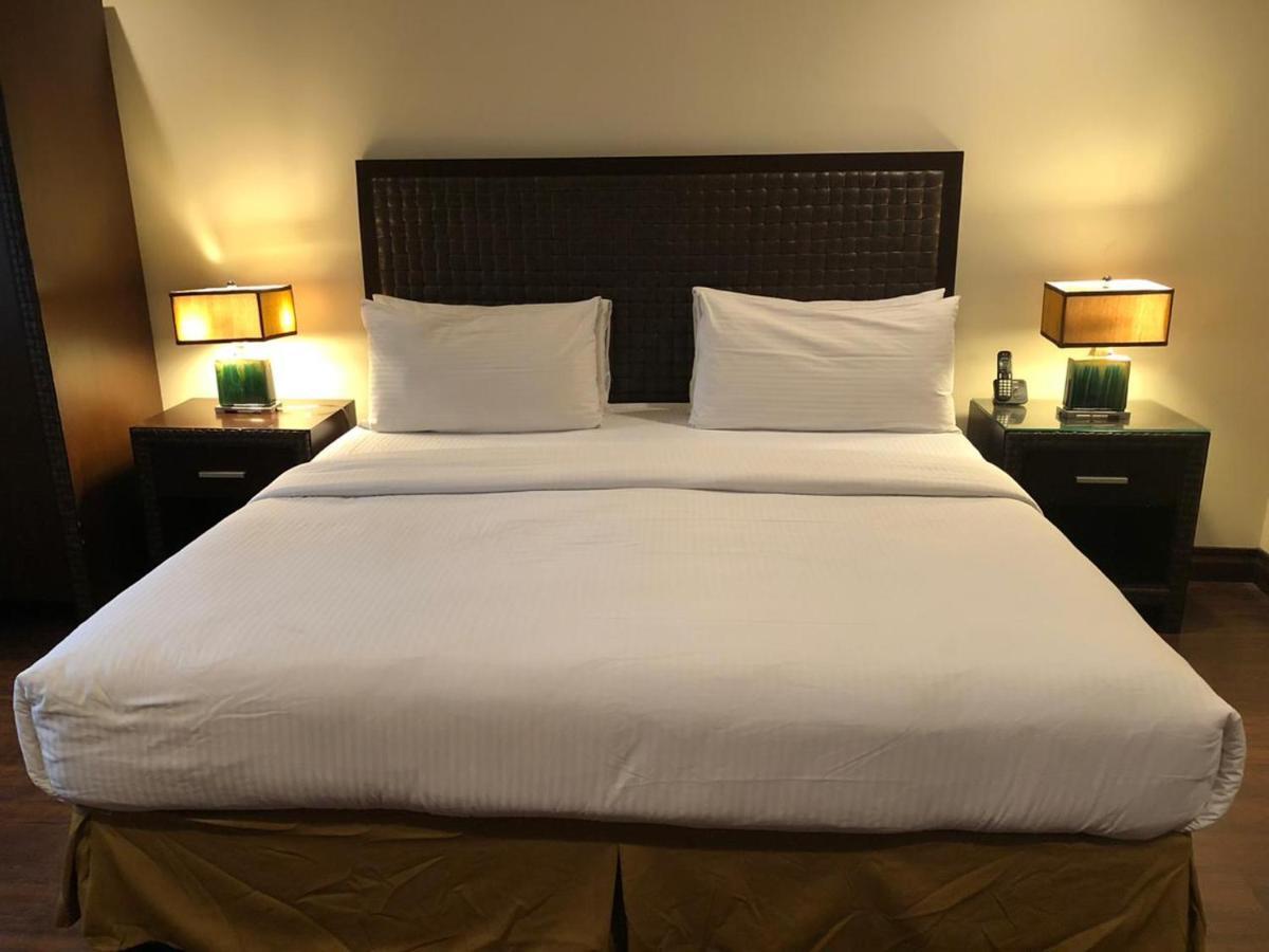 Rincon Del Valle Hotel & Suites Сан Хосе Екстериор снимка